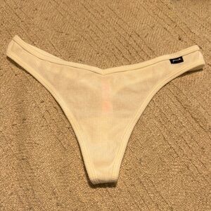 PINK Victoria's Secret White thong size medium